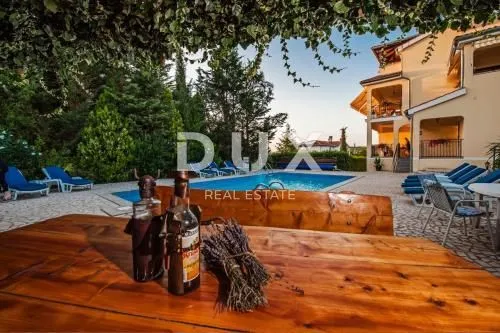 istra, poreč - apartmanska vila s bazenom - slika 8