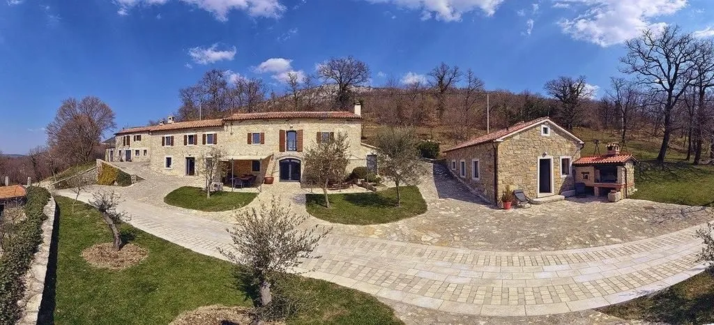 istra, lupoglav - kamene vile u rustikalnom stilu s panoramskim pogledom - slika 3