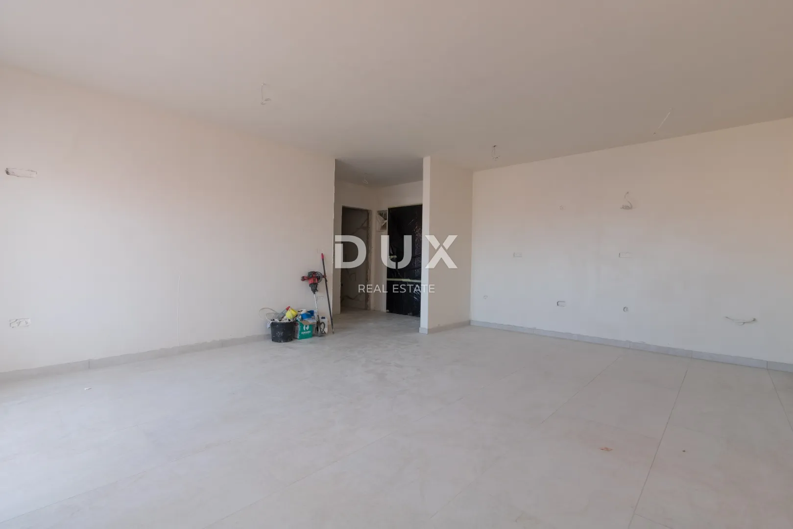vodice, dvosobni stan u prizemlju s vrtom, 78,02 m² - slika 2
