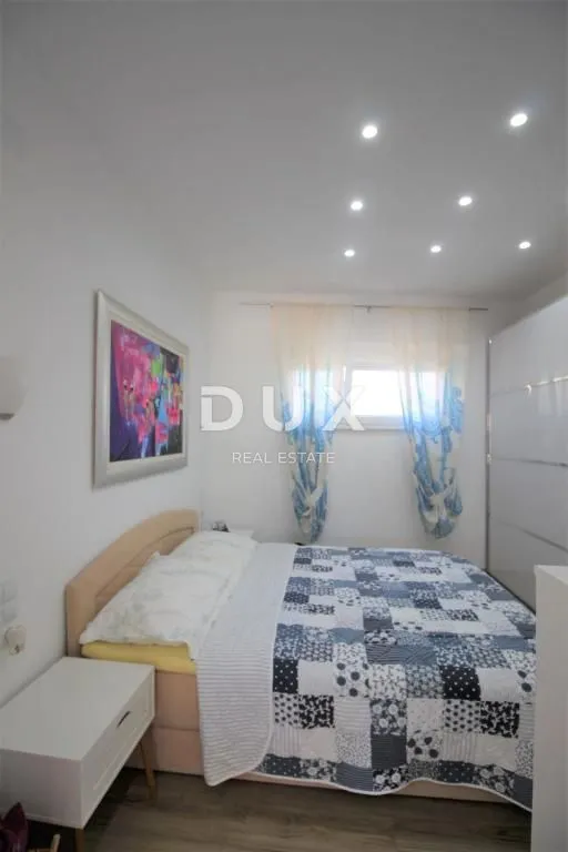 otok pag, košljun - predivan trosobni apartman od 98 m2 - slika 14