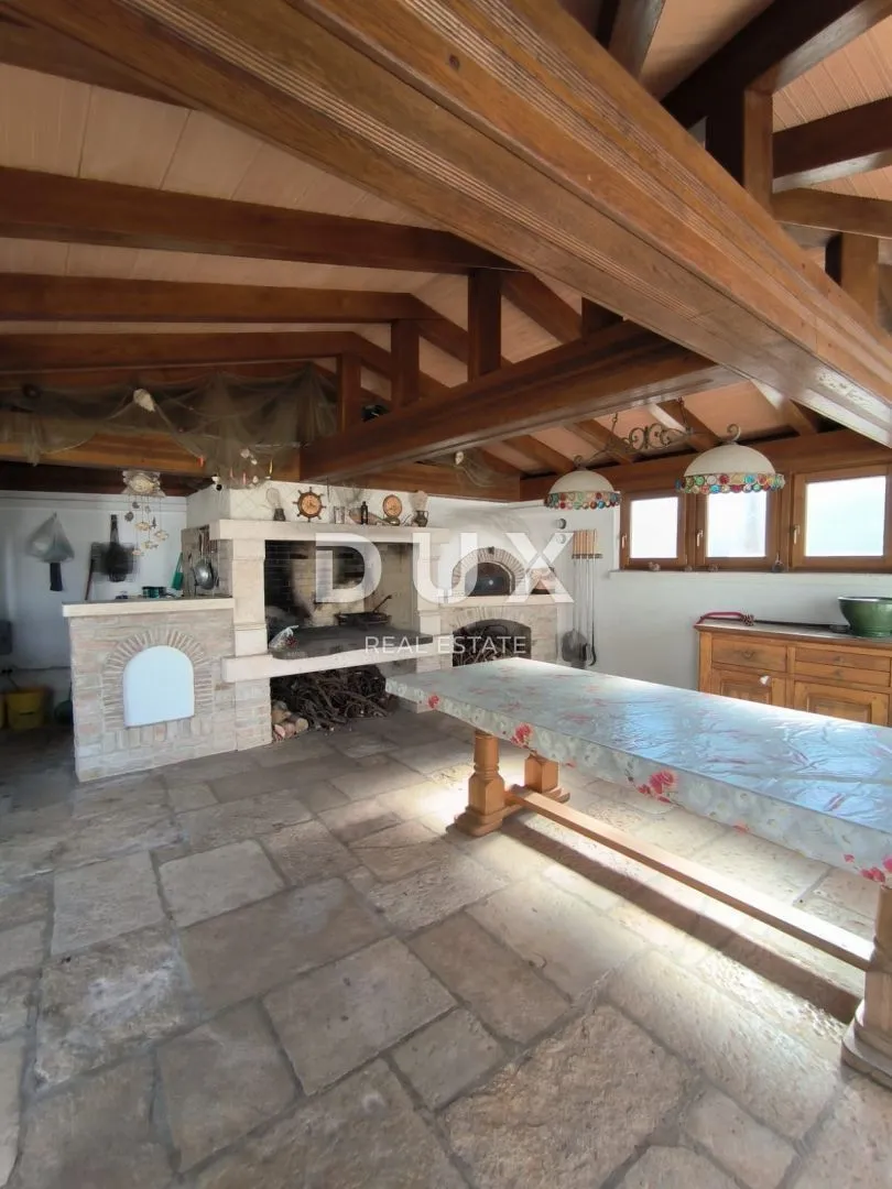 istra, umag - raskošna vila prvi red do mora! - slika 21