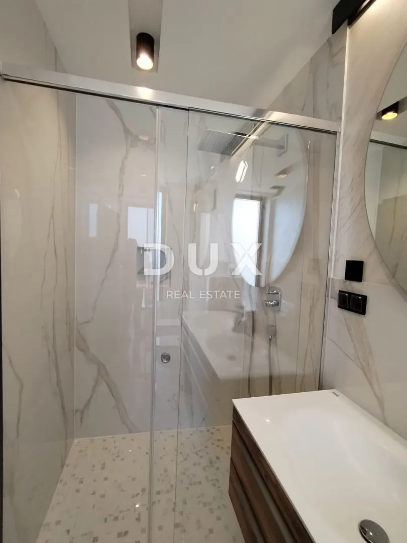 istra,medulin- luksuzna vila 150m od mora! - slika 90