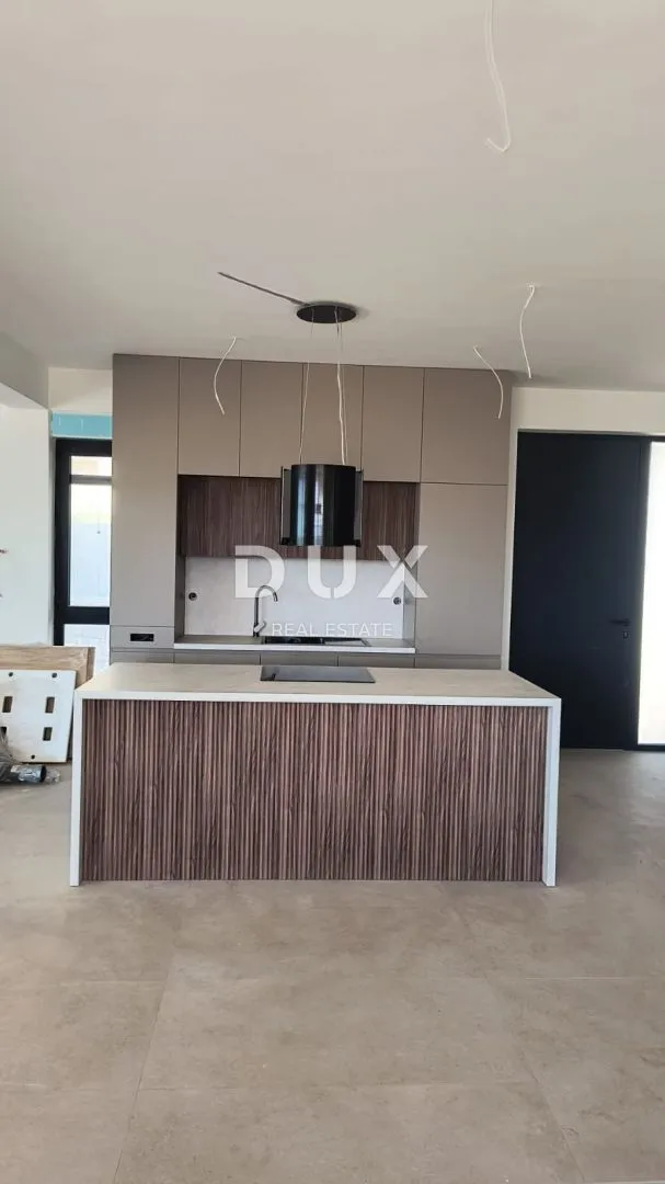 otok pag, kolan - vila 200m2 s bazenom + okoliš 400m2 - slika 4