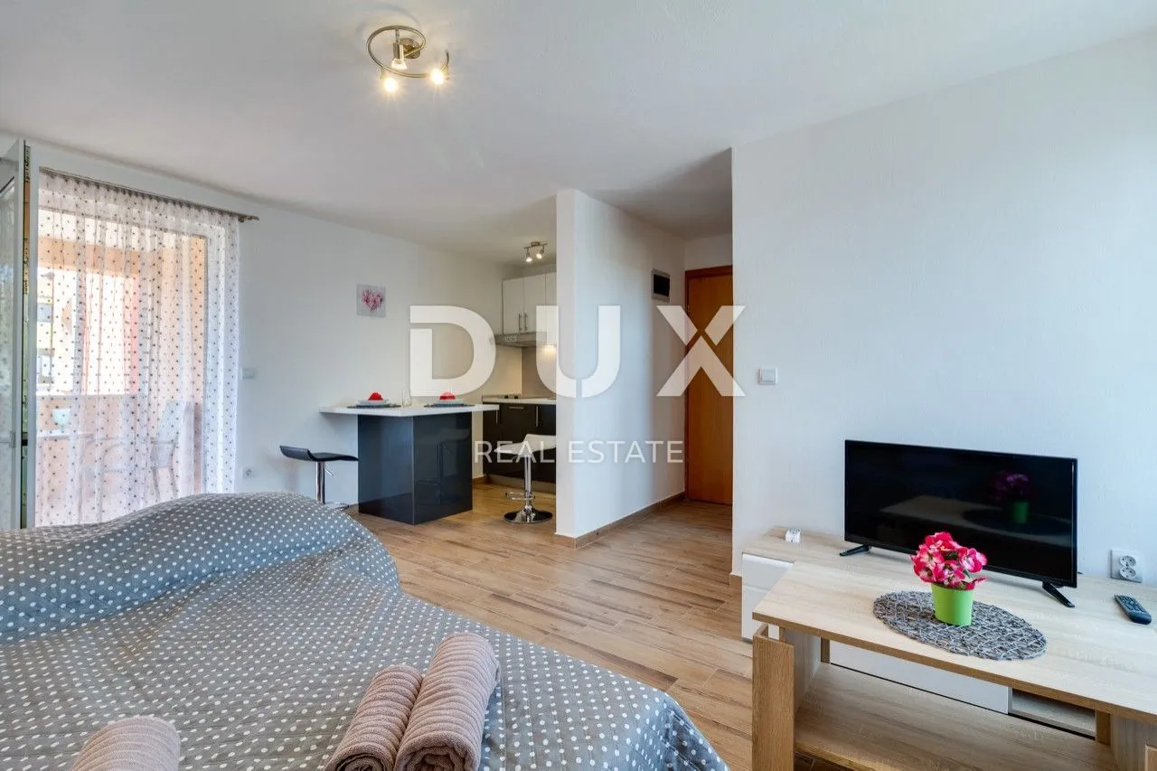 istra, pula - apartmanska kuća s bazenom i uređenom okućnicom - slika 33