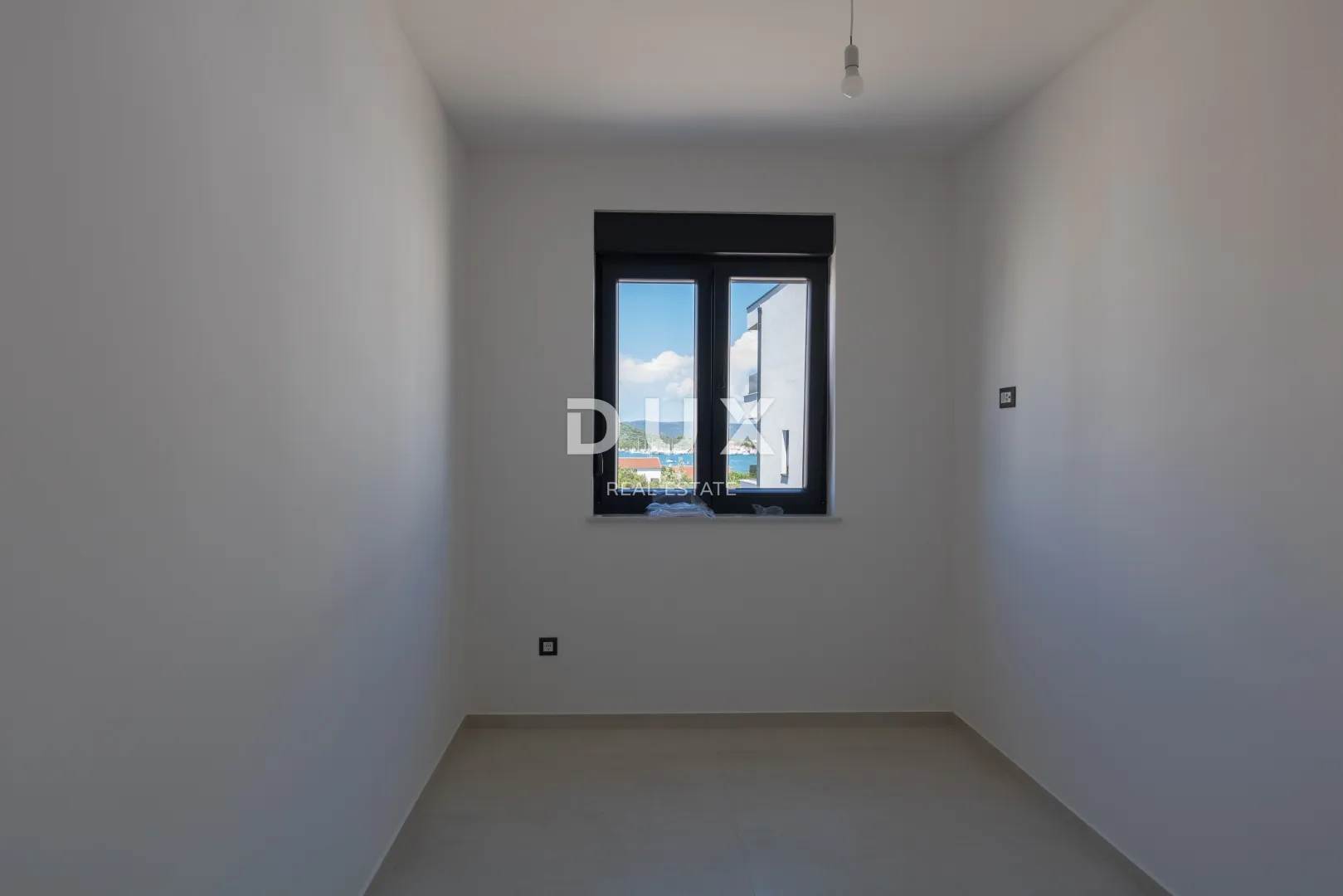dalmacija, murter - novi duplex 5min od plaže! - slika 7