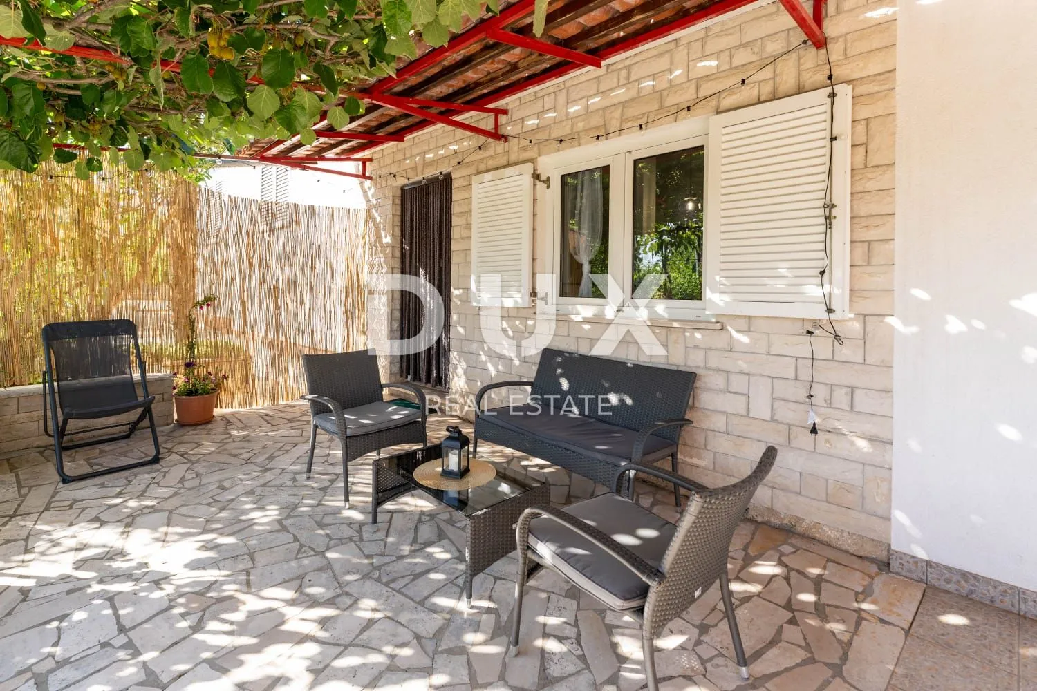 istra, marčana - lijepa kuća s dva stana na osami! - slika 6