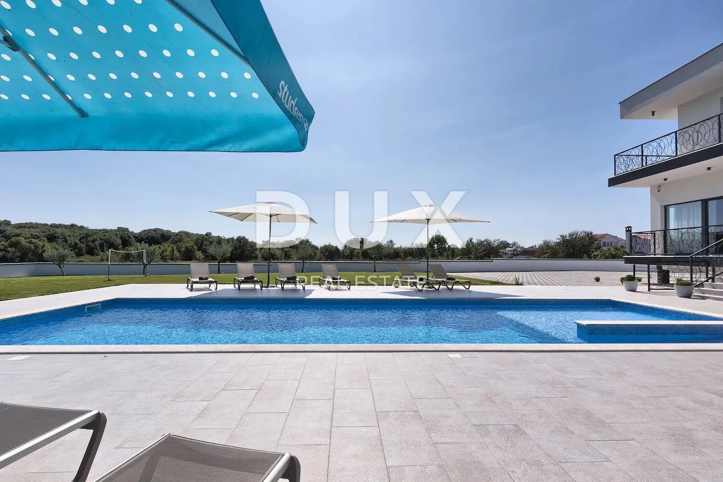 istra, štinjan - luksuzna villa s bazenom - slika 25