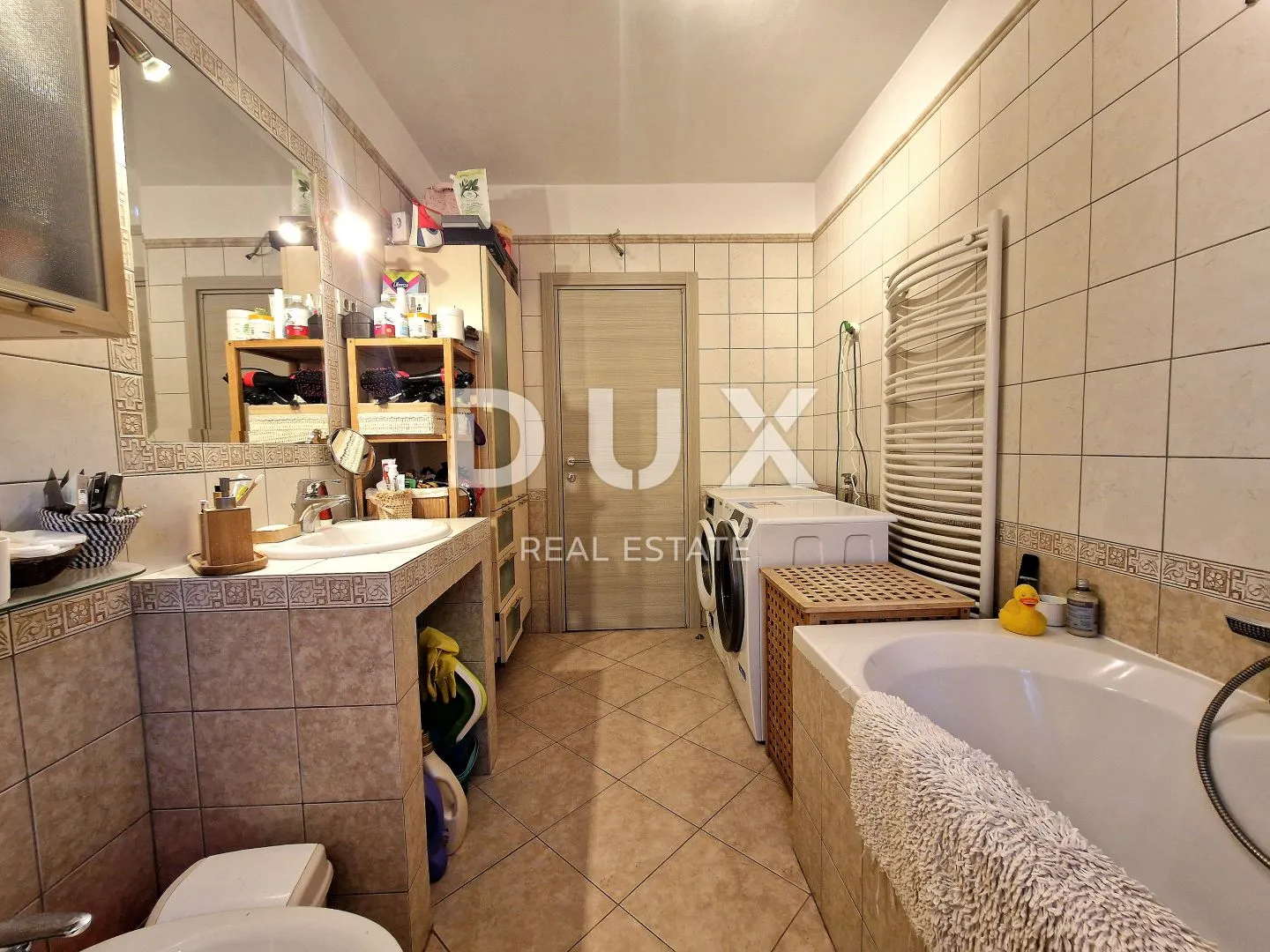 rijeka, srdoči - dvoetažni 4s+db, 145m2 - slika 10