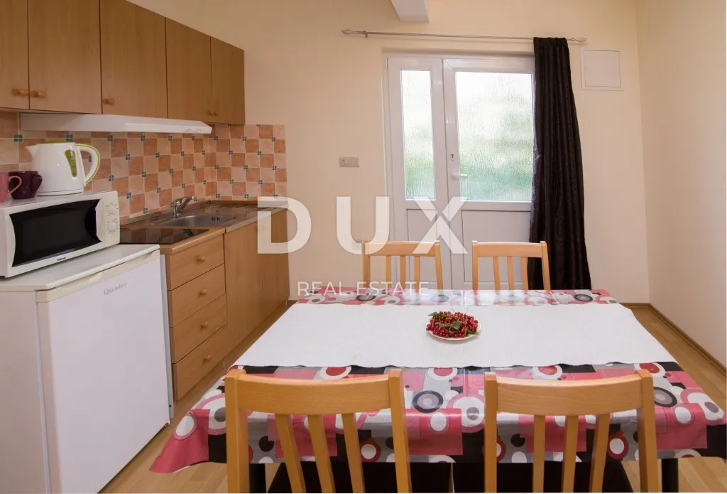 biograd na moru - ekskluzivna prilika – kuća s 4 apartmana i prostranim stanom – centar! - slika 26