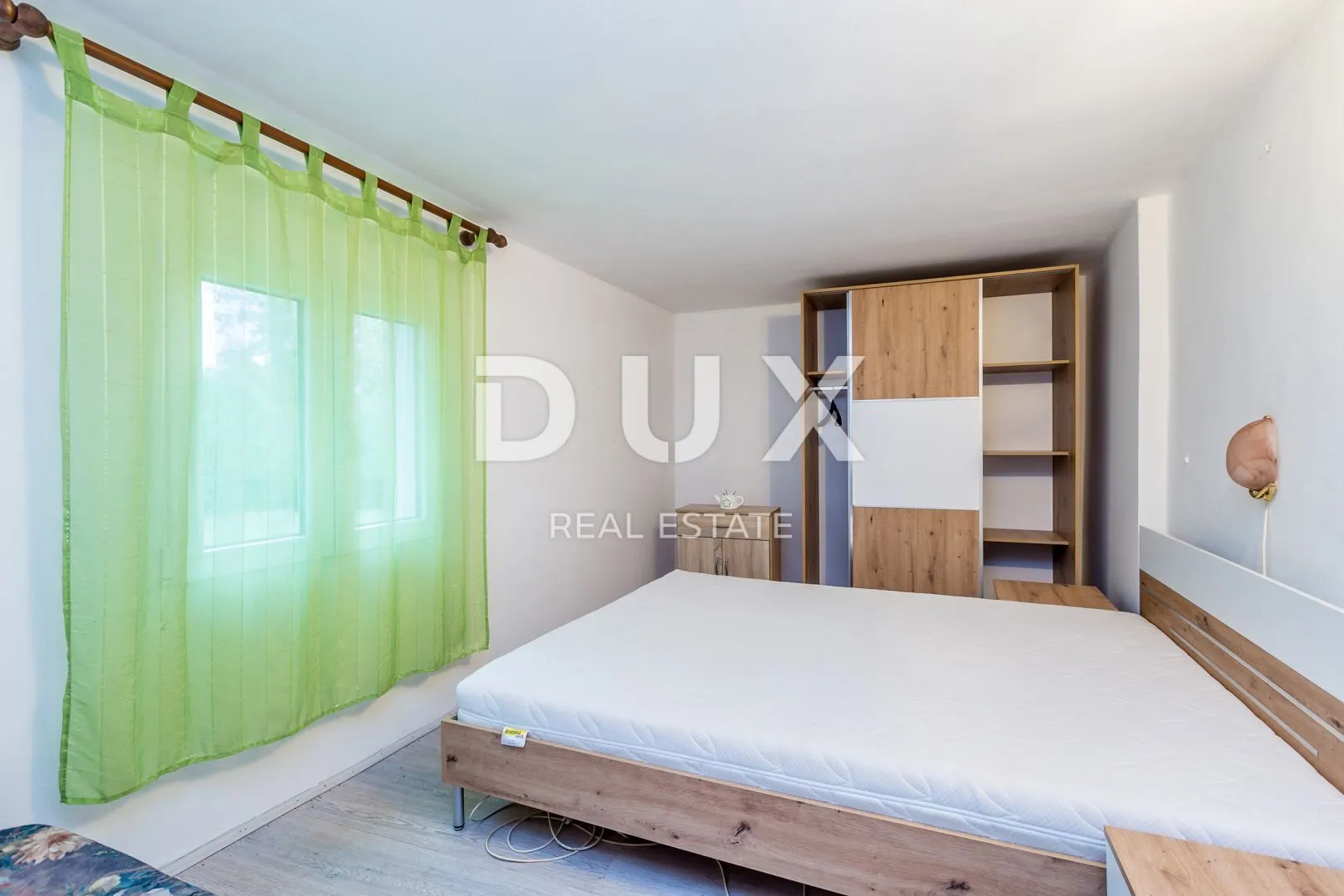 otok krk, šilo (okolica) - kuća s 4 apartmana i 700 m2 okućnice - slika 7