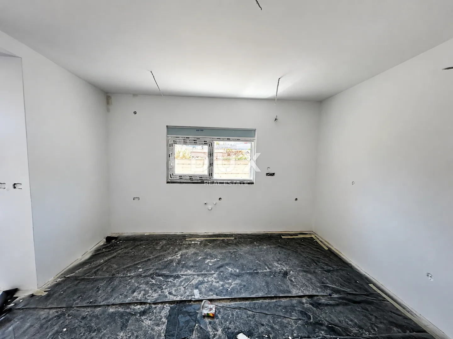 šibenik, vodice – stan u prizemlju s 133m2 vrta, novogradnja! - slika 9