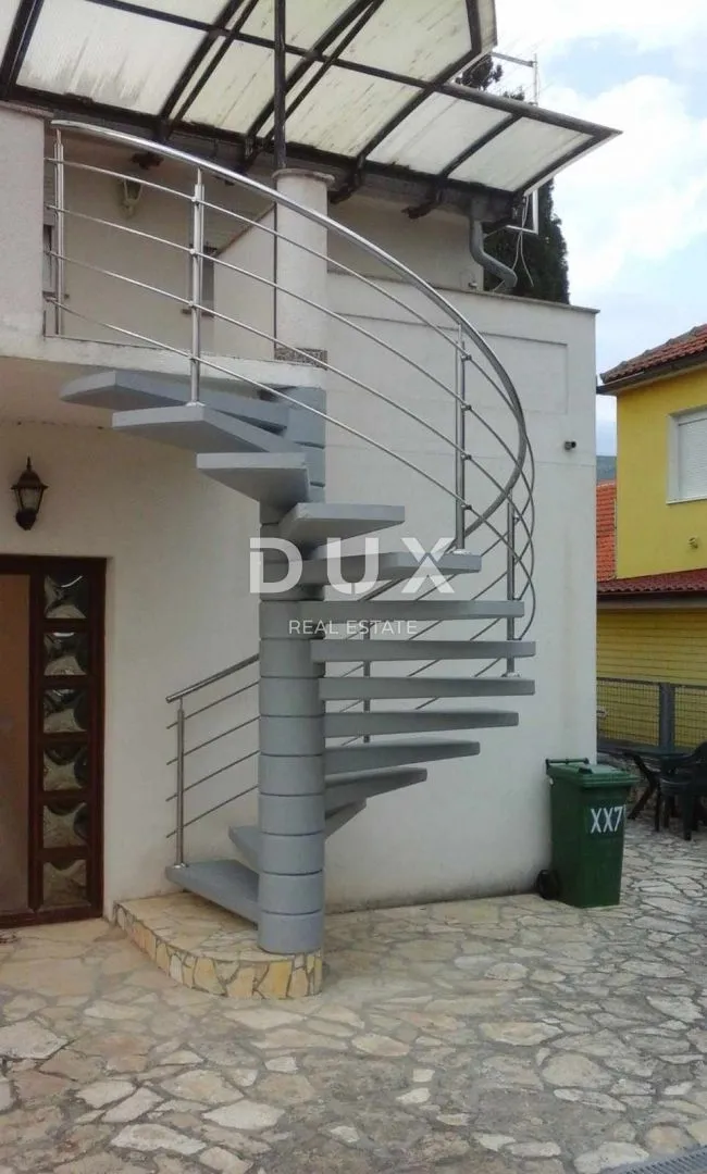 zadar, gornji karin - katnica s tri apartmana u blizini mora - slika 19
