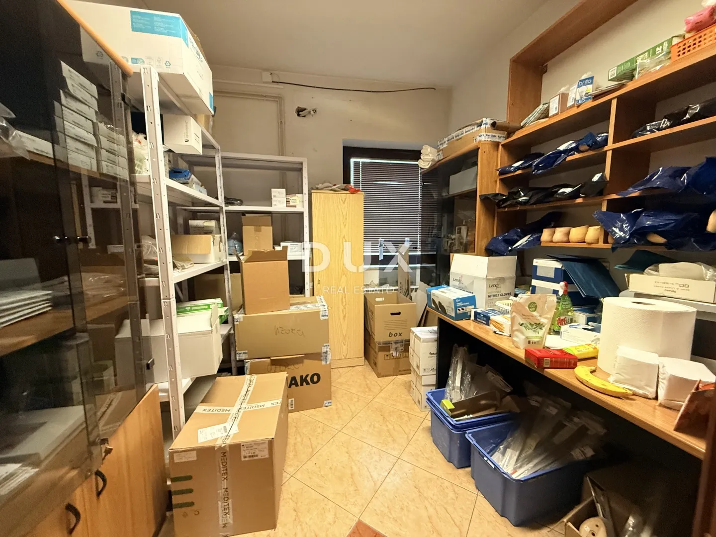 rijeka, zamet - stambeno poslovna kuća - slika 12