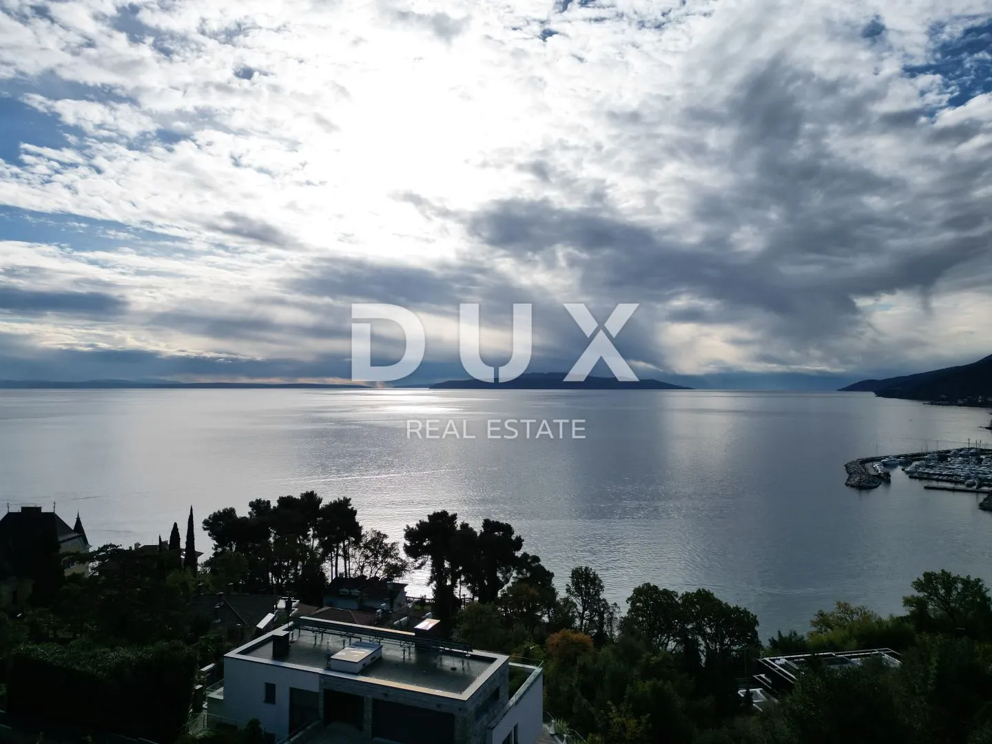 opatija - dio kuće s pogledom na more s 2 stana i 1 apartmanom - slika 3