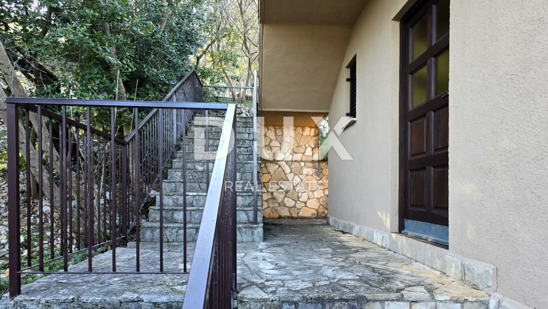 istra, rabac - apartmanska kuća 70 metara od mora - slika 12