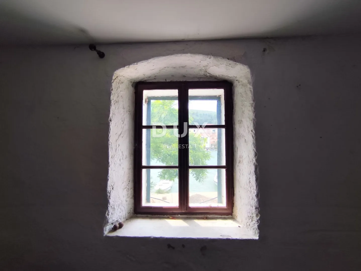 zaton, šibenik, kamena kuća za adaptaciju, prvi red do mora, 37 m² - slika 5