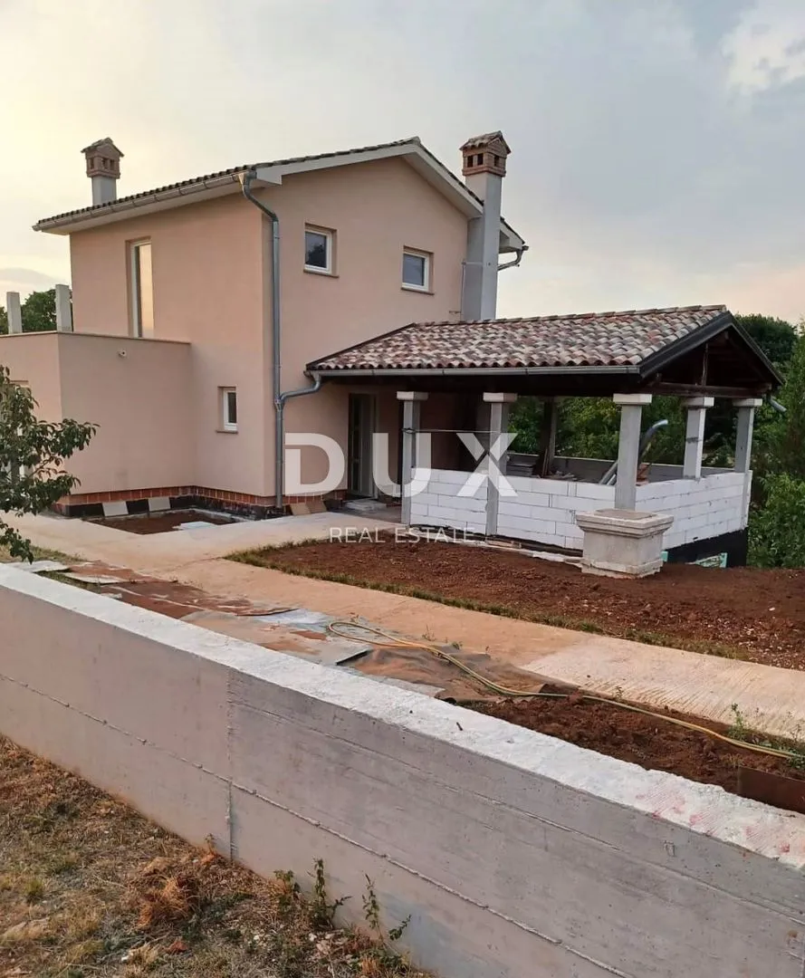 istra, poreč - prostrana kuća na velikoj okućnici, prilika!!! - slika 2