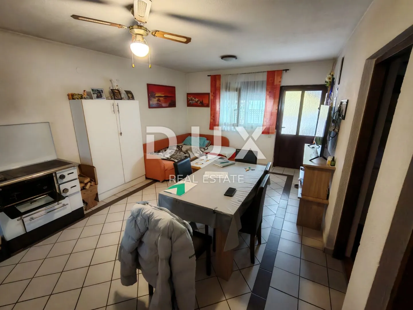 zadar, vir - kuća s čak 5 apartmana! 3 minute hoda udaljena od dviju plaža! - slika 6