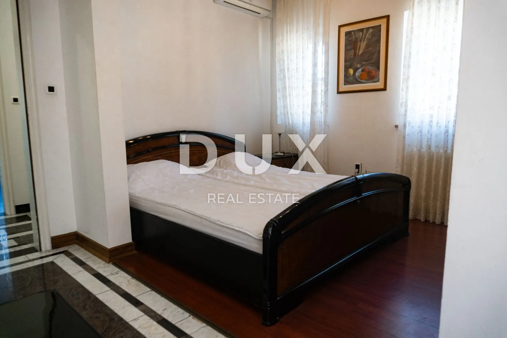istra, poreč - prestižna vila na rijetko dostupnoj lokaciji! - slika 22