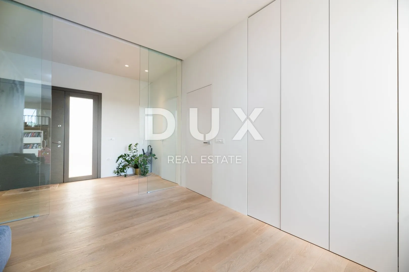 istra, umag - izvanredna luksuzna vila - slika 13