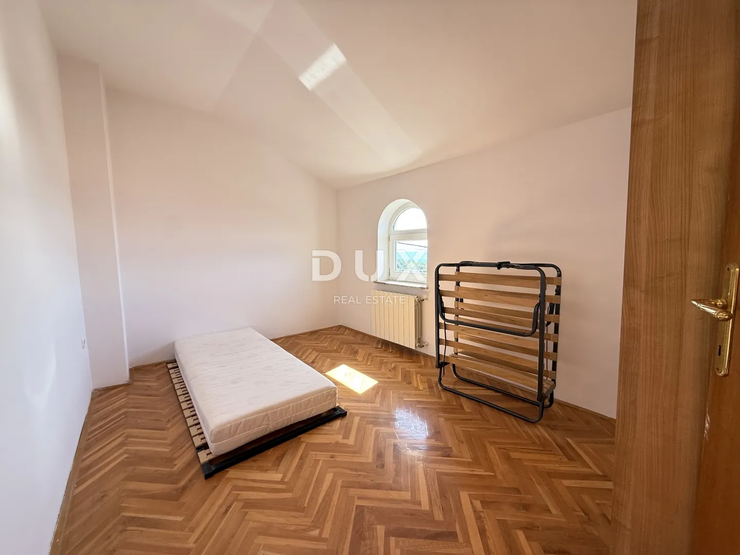 kostrena - 4s + db, 125m2 s panoramskim pogledom i okucnicom - slika 18