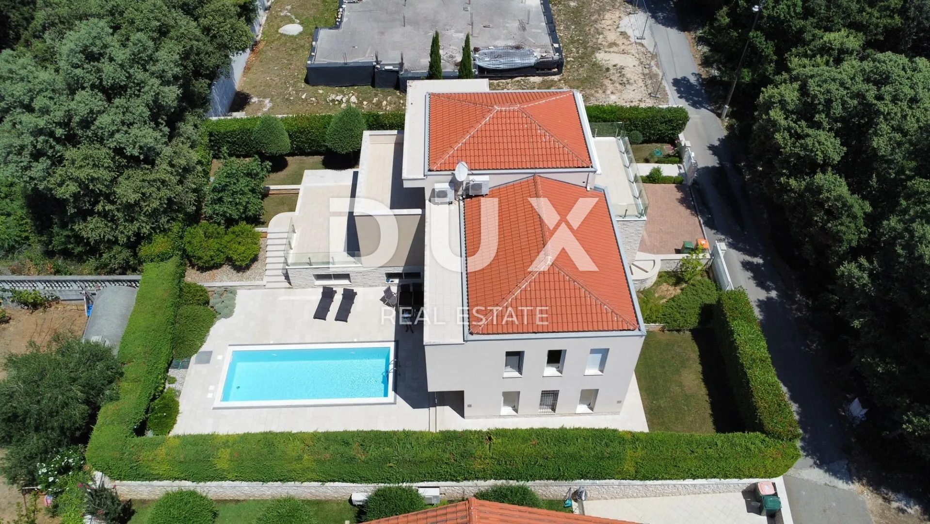 zadar, kožino - predivna vila s bazenom 100 m od mora - slika 45