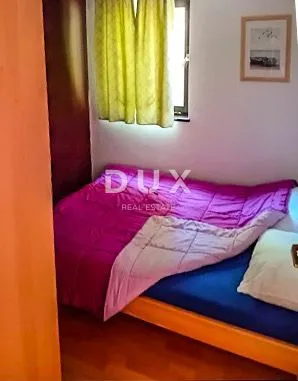 otok krk, vrbnik- kuća s dva apartmana - slika 9