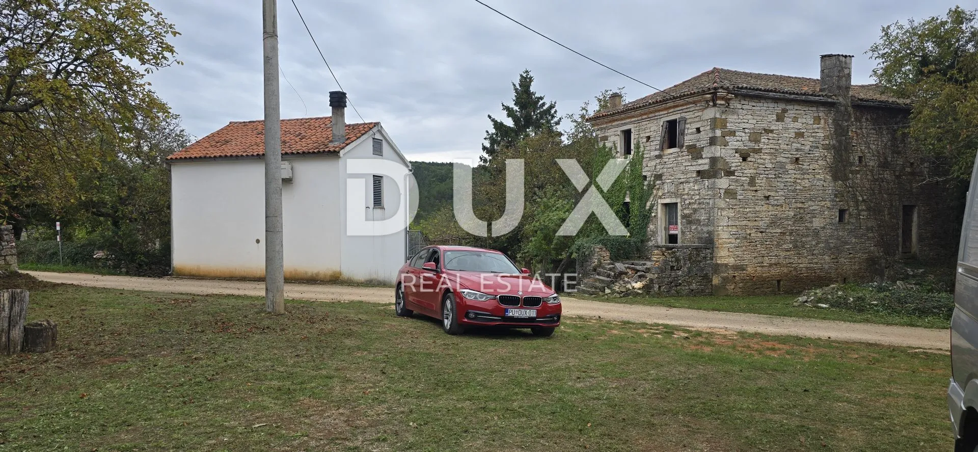istra, oprtalj - imanje od dvije kuće s pripadajućom okućnicom na ugodnoj lokaciji, prilika! - slika 45