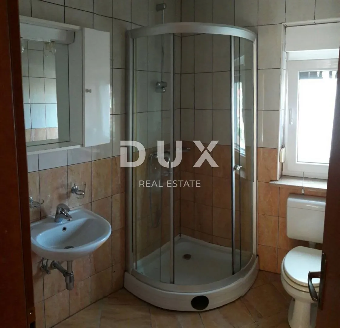 istra - medulin, kuća s više apartmana i bazenom 300 m od mora - slika 10