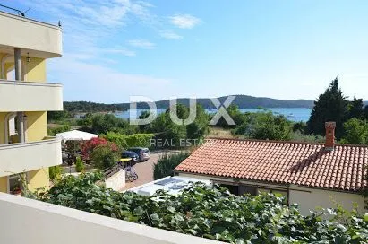 istra - medulin, kuća s više apartmana i bazenom 300 m od mora - slika 30