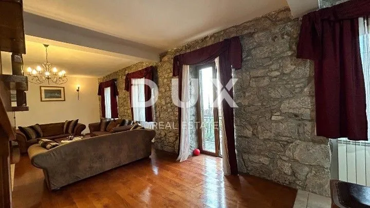 rijeka, srdoči - kuća sa tri stambene jedinice - slika 9