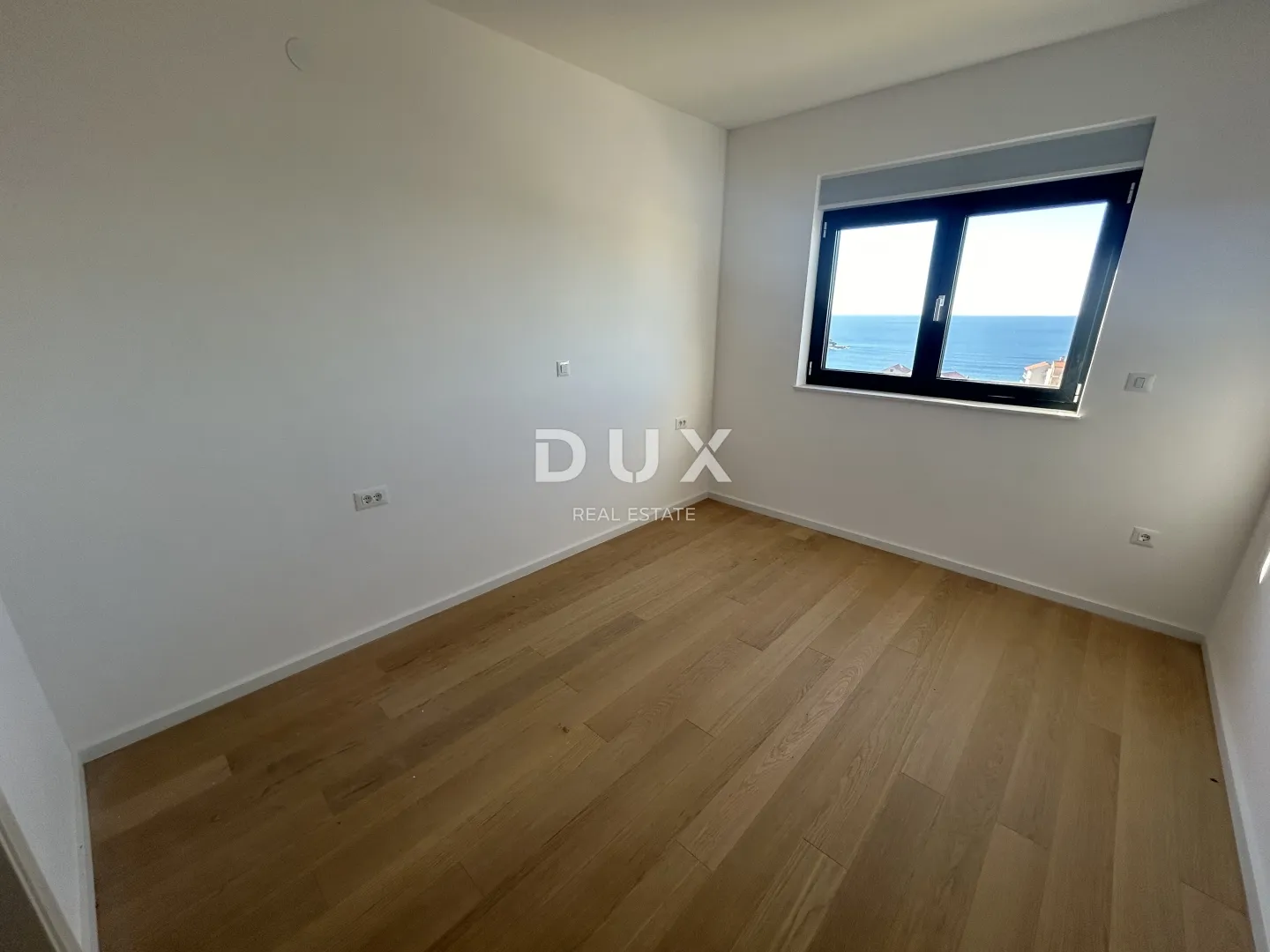 primošten, dolac – stan u novogradnji s prekrasnim pogledom na more! - slika 11