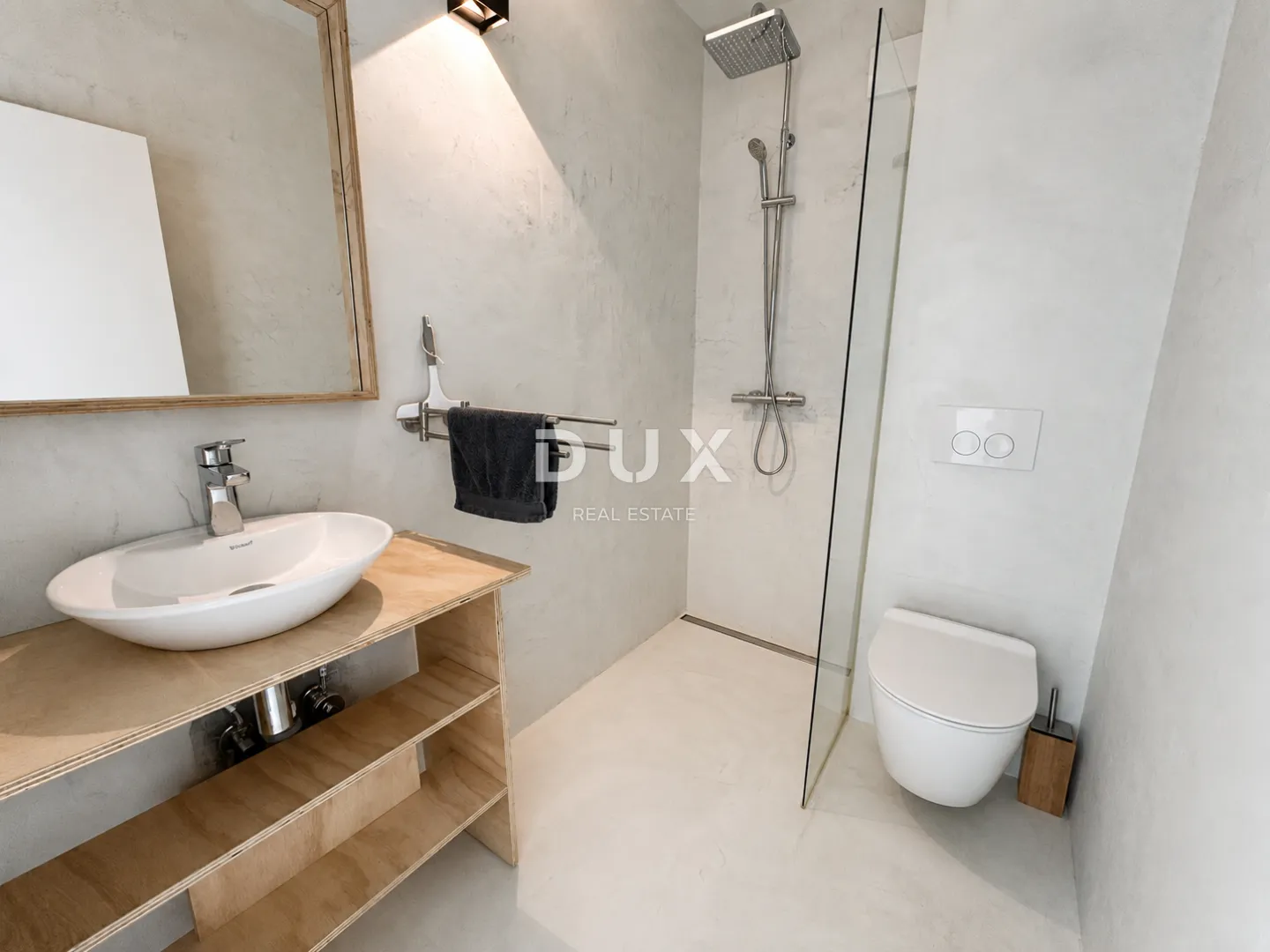 dalmacija, vodice – privatni mini resort s 4 apartmana i bazenom, 300 m od centra - slika 20