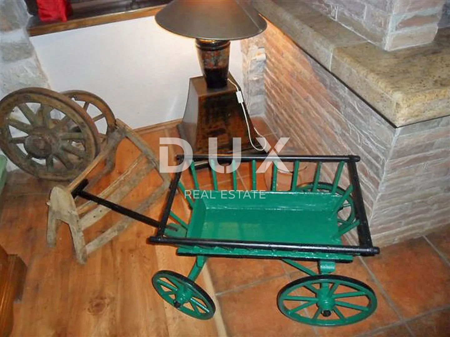šibenik, rogoznica - predivna kamena kuća i restoran uz more - slika 11