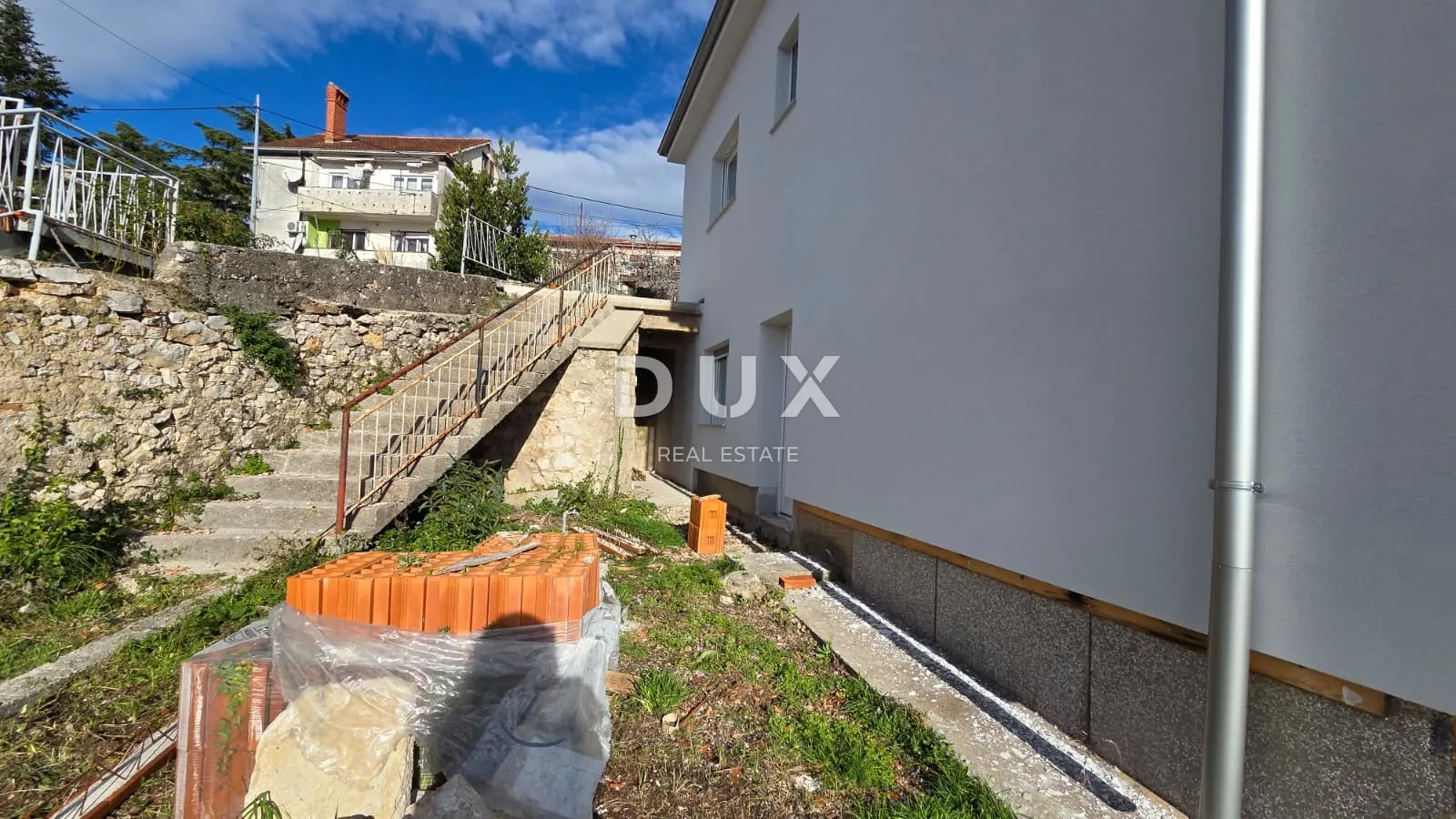 rijeka, sušak - kuća s pogledom na more u fazi adaptacije, 160m2 - slika 25