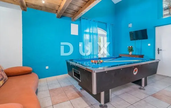 otok krk, šilo (okolica) - dvije kamene kuće sa bazenom - slika 24