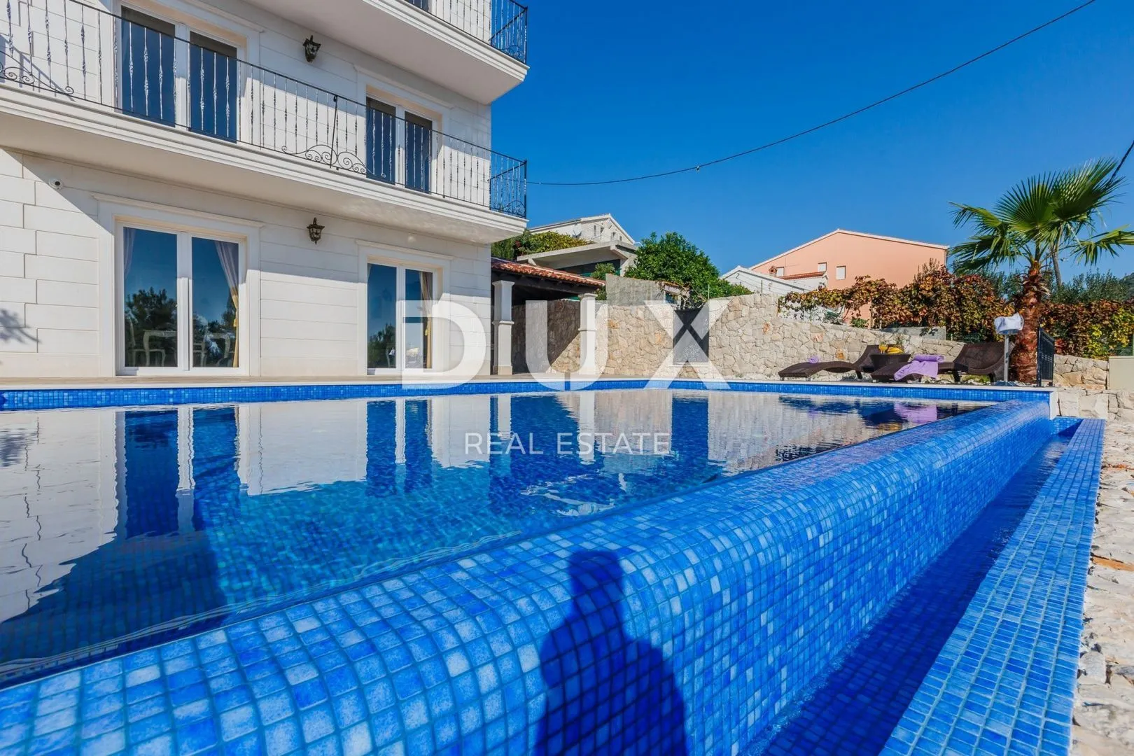 trogir, marina - prekrasna luksuzna vila pokraj mora - slika 3