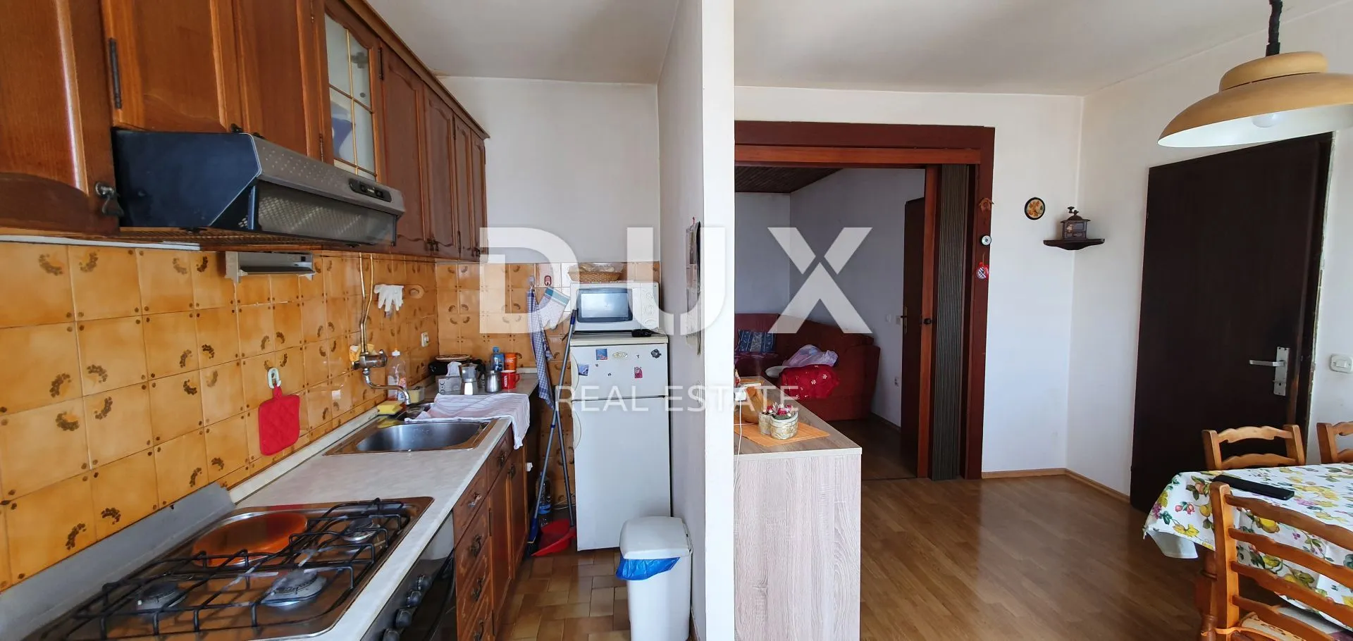 istra, rovinj - dva stana s velikim vrtom i garažom 600m do mora - slika 19