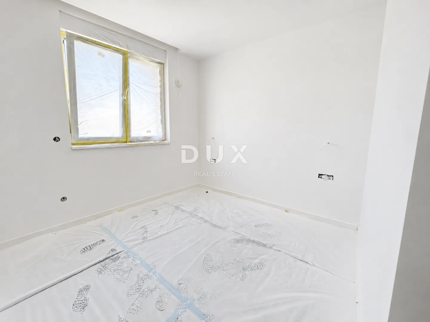 vodice, srima – penthouse s krovnom terasom, pogledom na more i liftom - slika 35