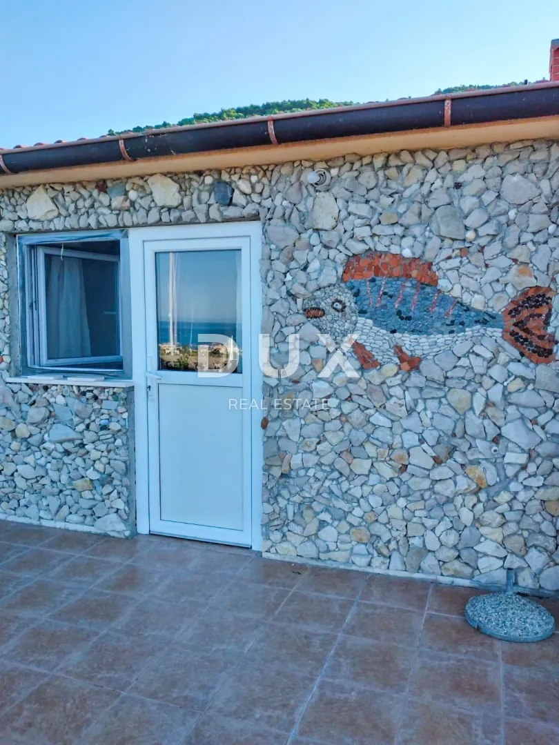 otok rab, banjol - samostojeća kuća s velikom okućnicom - slika 9