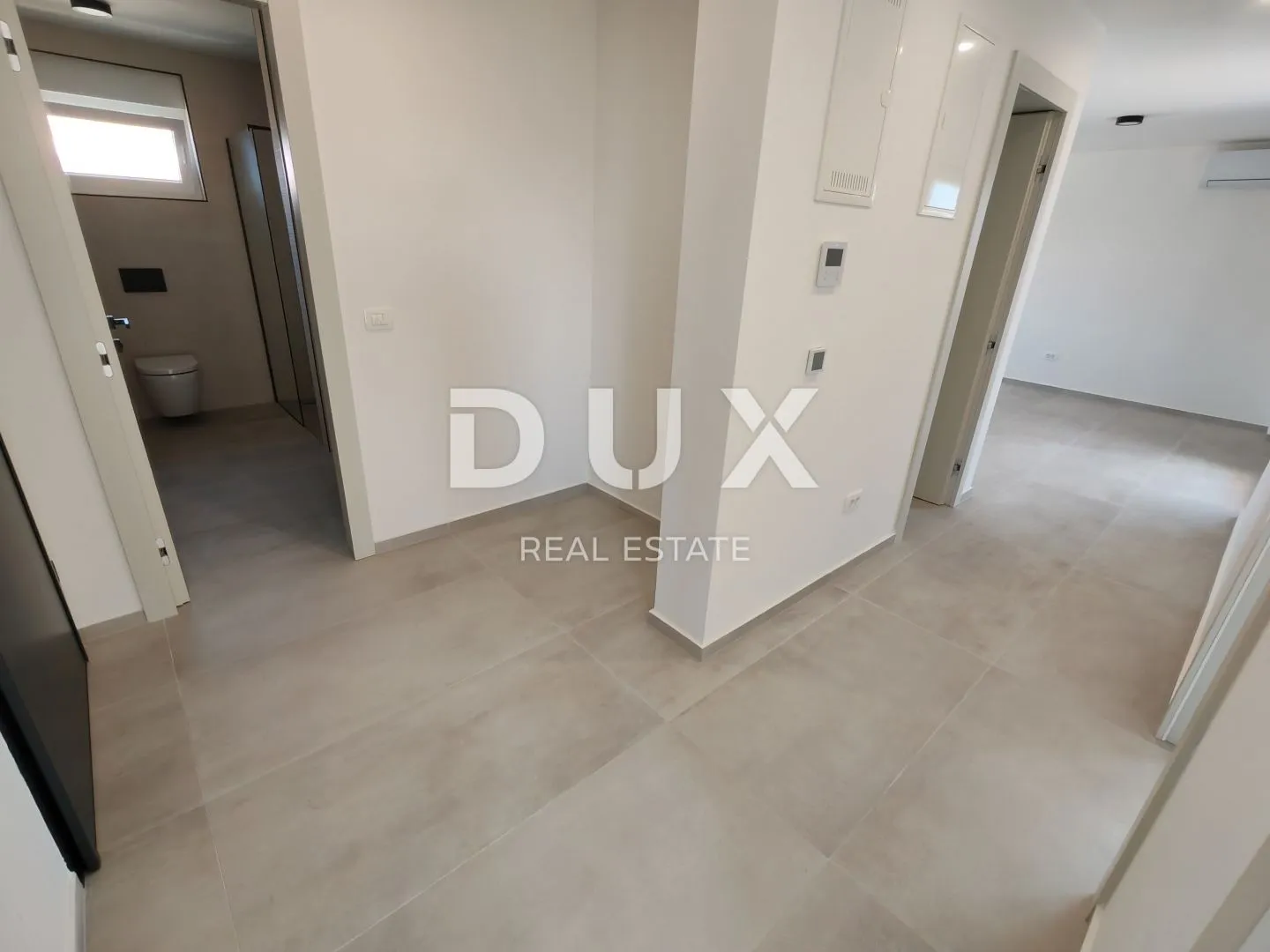 zadar, vir - komforan penthouse s pogledom na more 180 metara od plaže jadro! bs3 - slika 11