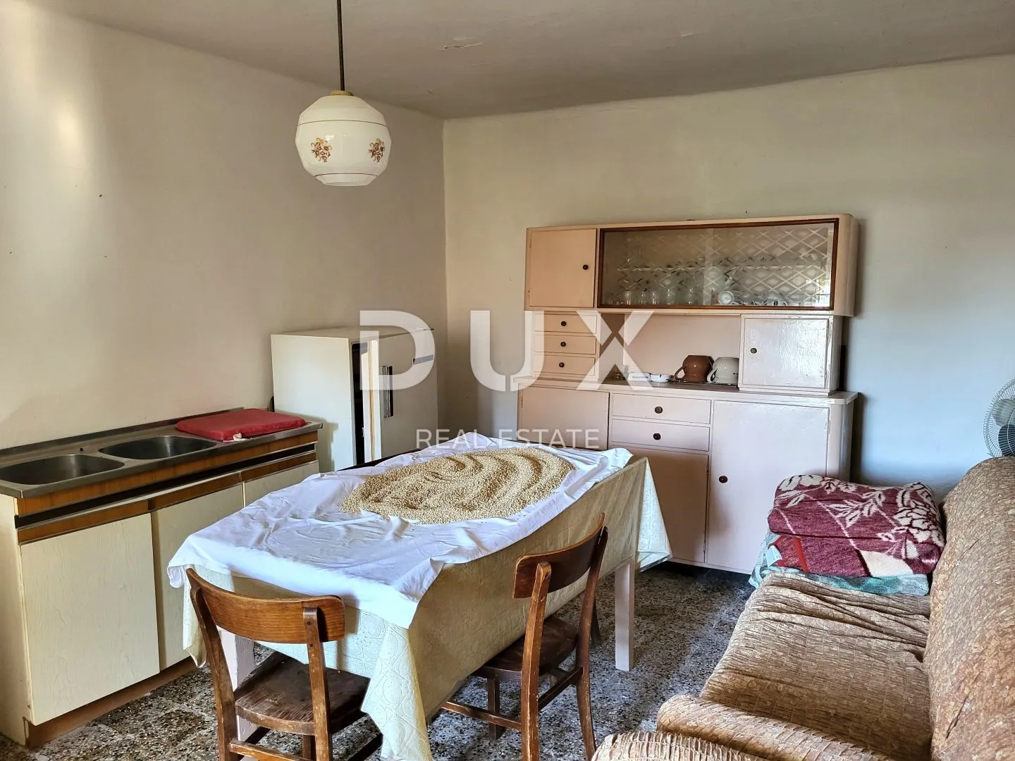 istra, barban - više objekata za adaptaciju na mirnoj lokaciji - slika 3