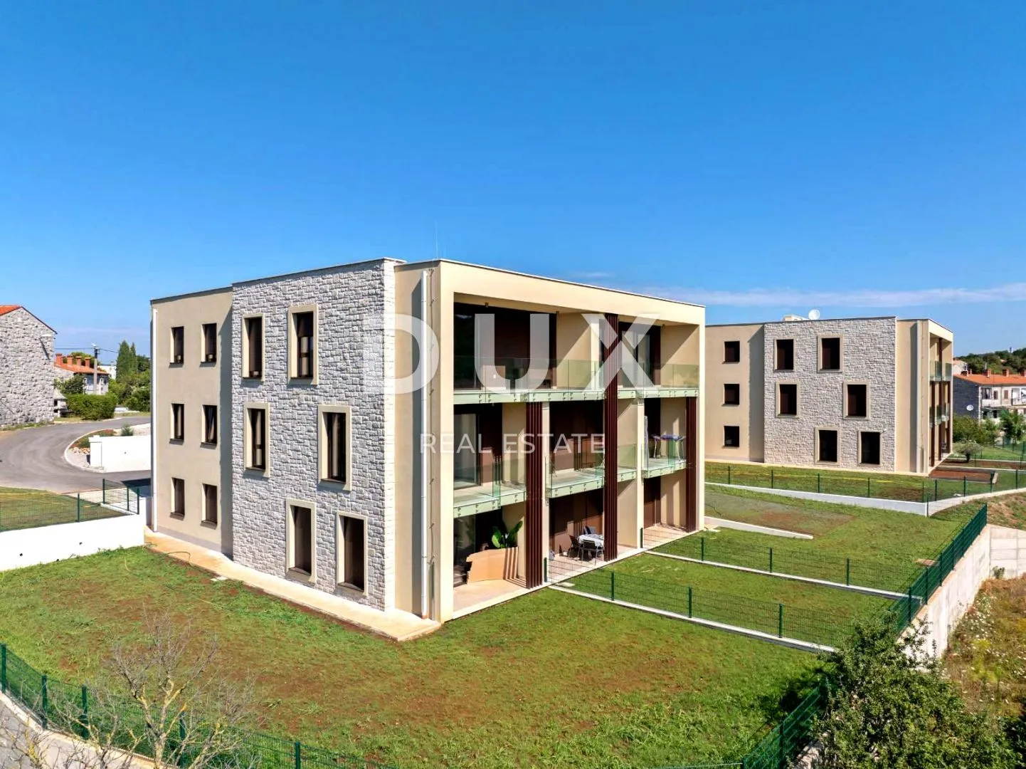 istra, rabac - penthouse s pogledom na more - slika 2
