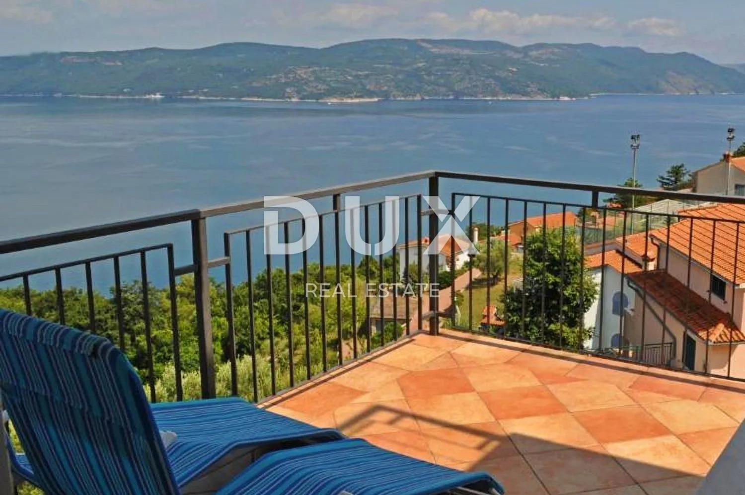 istra, rabac - prostrana kuća s pogledom na more - slika 9