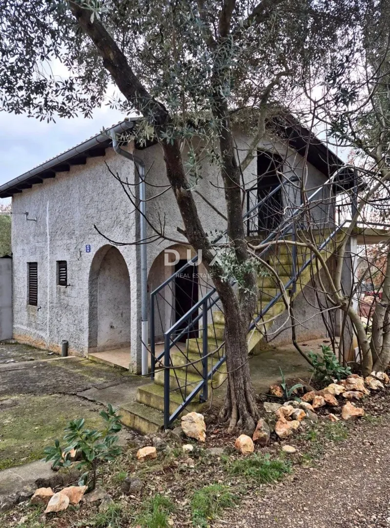 istra, kavran - dvojna kuća - slika 1