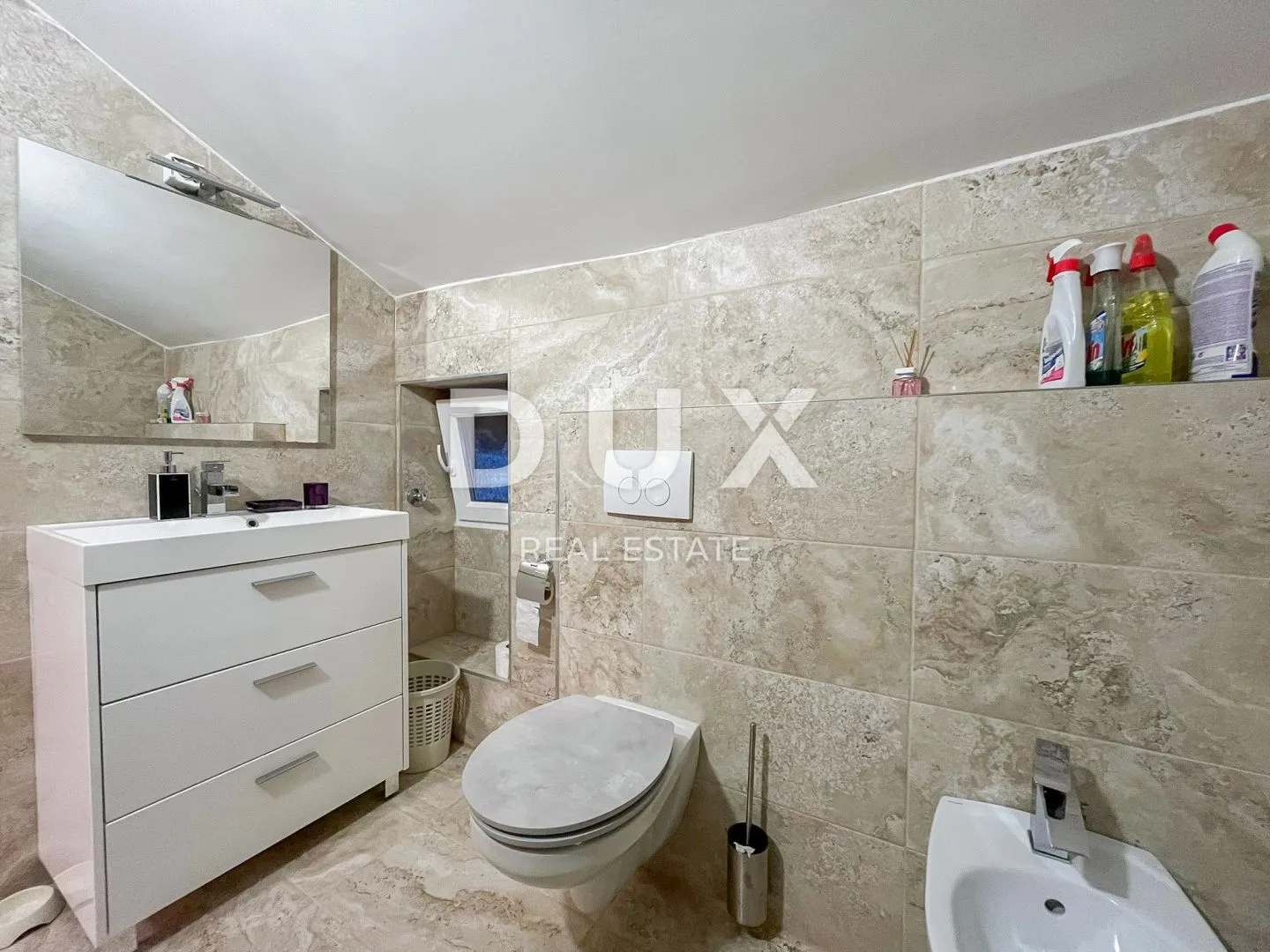 opatija, centar - stan 250m od mora u centru opatije - slika 4