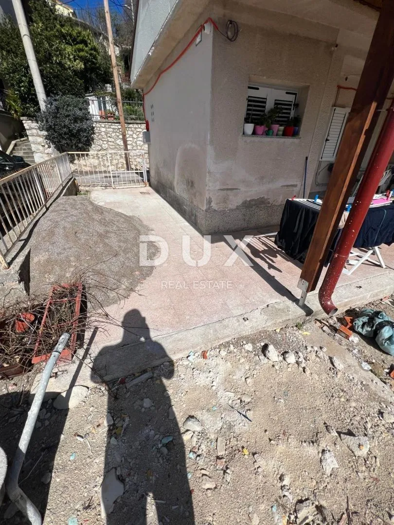 kostrena- dvojna kuća, 5 apartmana, pogled!!! - slika 20