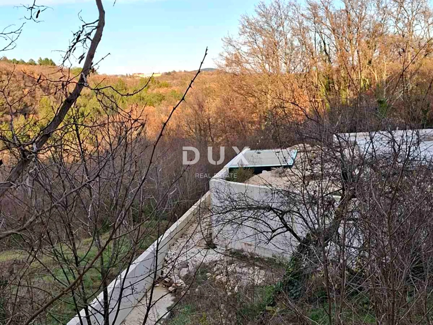 istra, labin - zemljište sa započetom gradnjom - slika 4