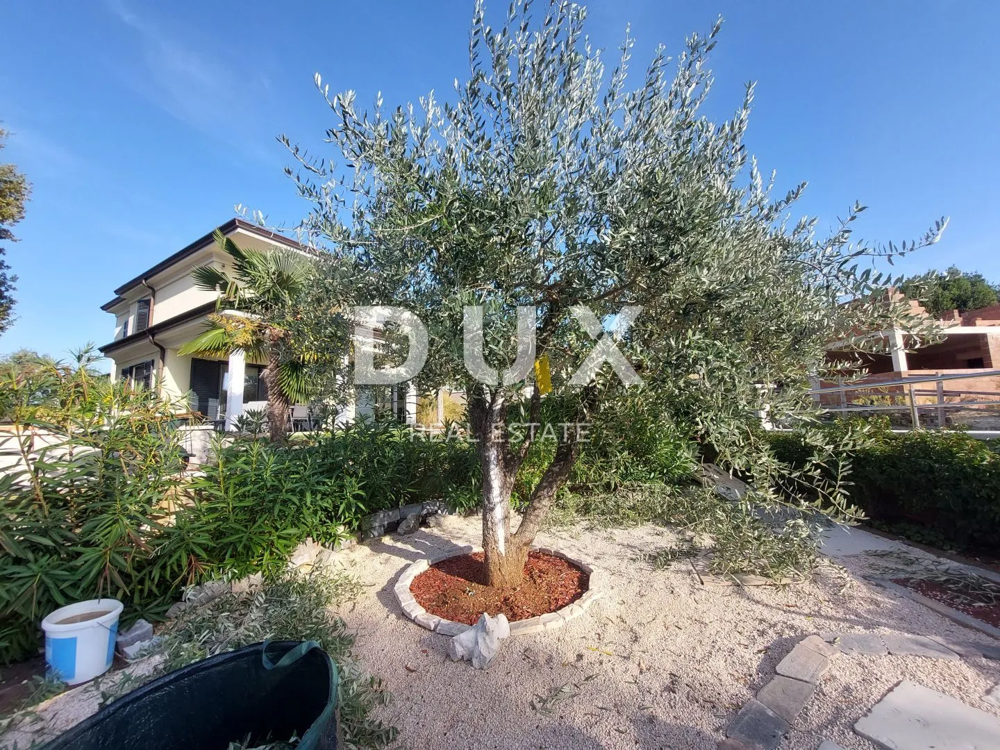 istra, rovinj - prekrasna vila s pogledom na more - slika 26