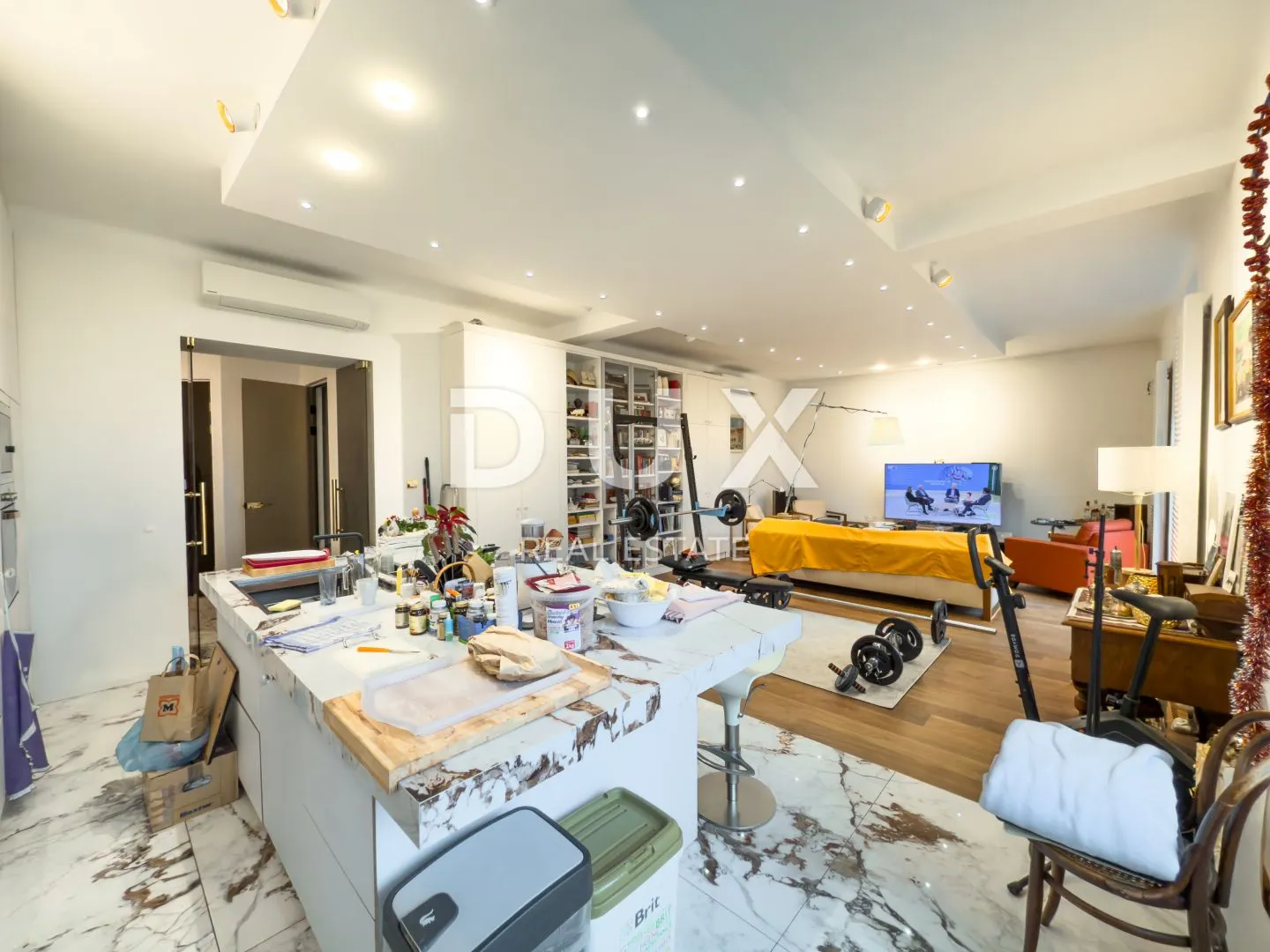 rijeka, centar – elegantni stan na prestižnoj lokaciji - slika 7